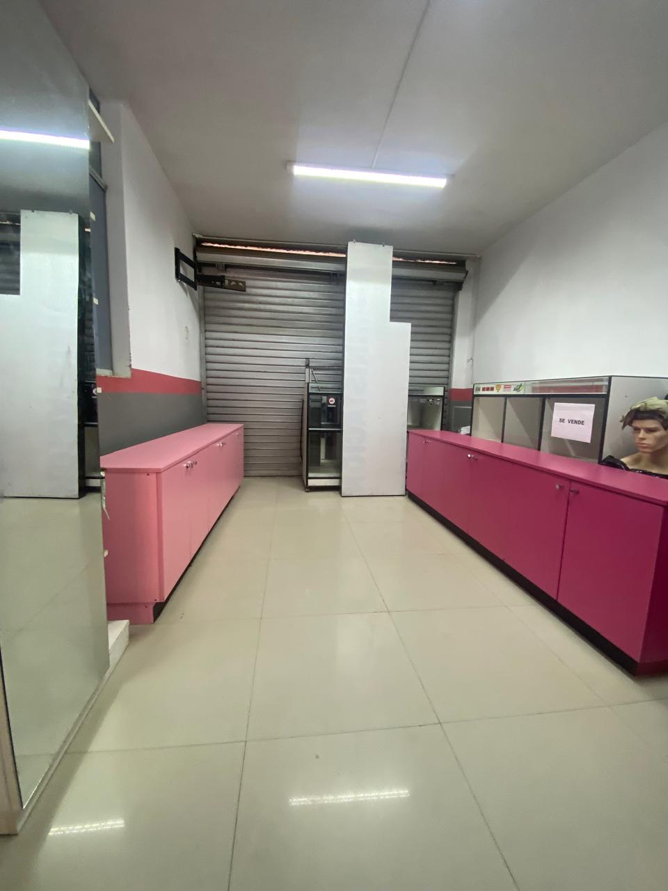 F4 Casa Venta La Esperanza. 2 pisos