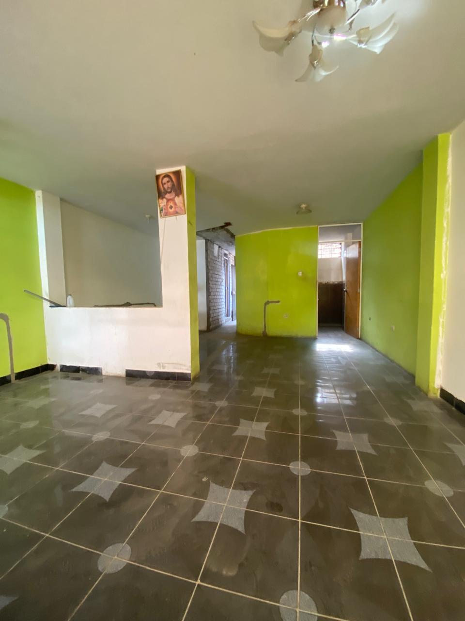 F3 Casa Venta La Esperanza. 2 pisos